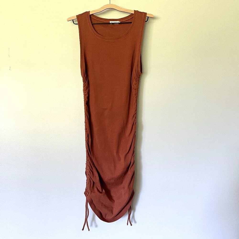 Good American Rust Brown Sleeveless Midi Dress